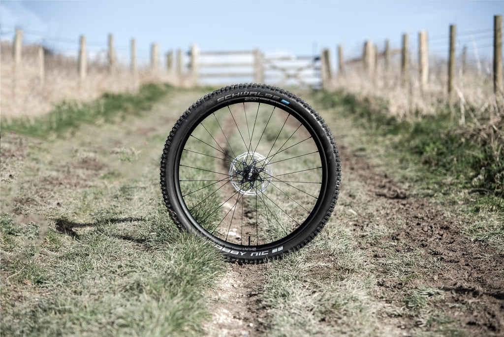 <h1>Tubeless Tyres Fitted</h1><i>Gain the most out of your riding with a set of tubeless Maxxis or Schwalbe Tyres fitted and set up tubeless with sealant ready to roll straight out of the box.</i>